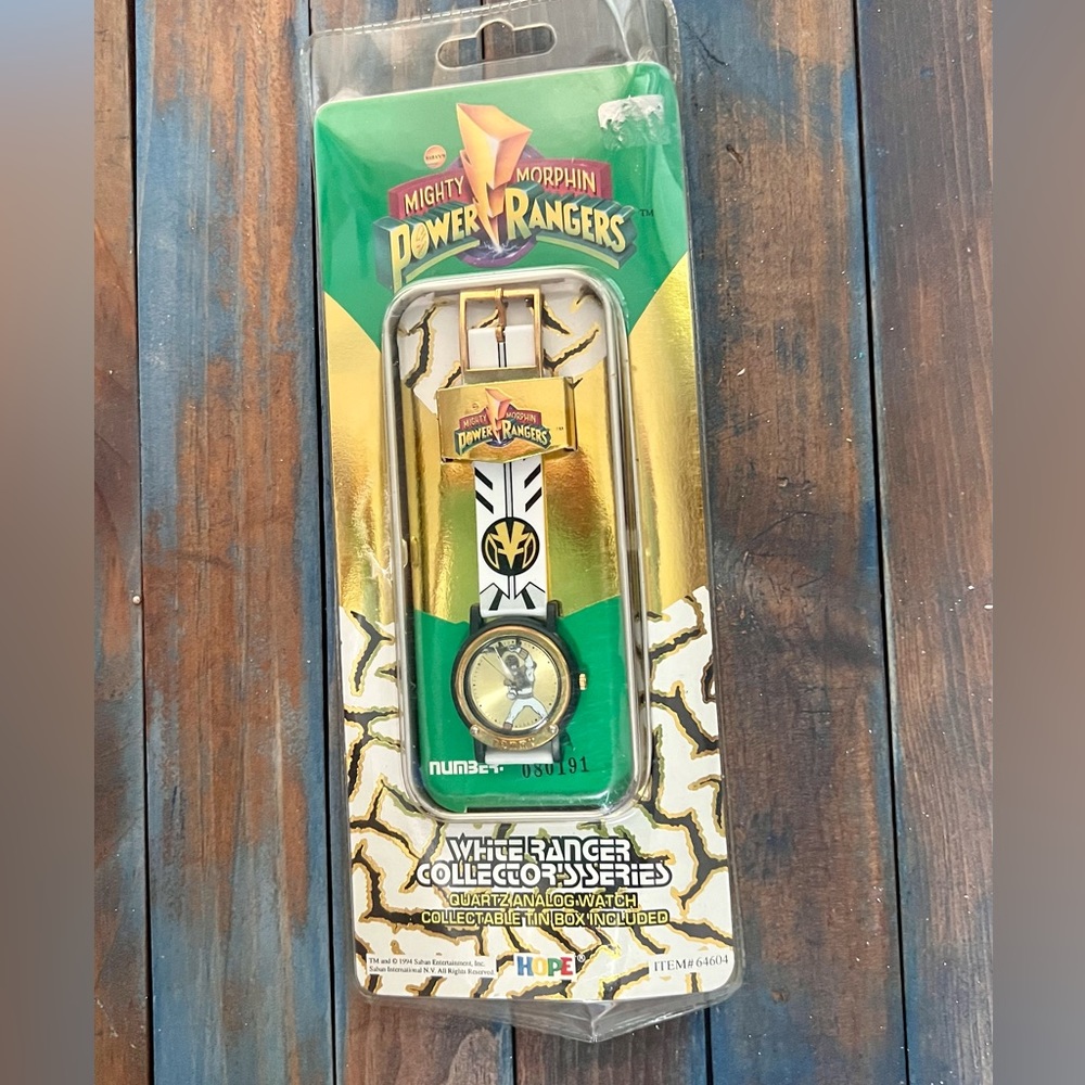 Power Rangers analog watch & tin, HIGHLY COLLECTIBLE